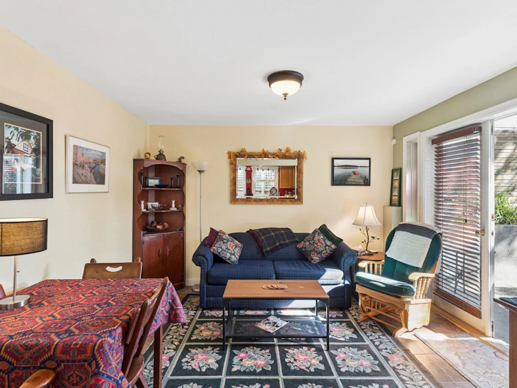 408 E 2nd Street, North Vancouver, BC, V7L 1C8 - 26