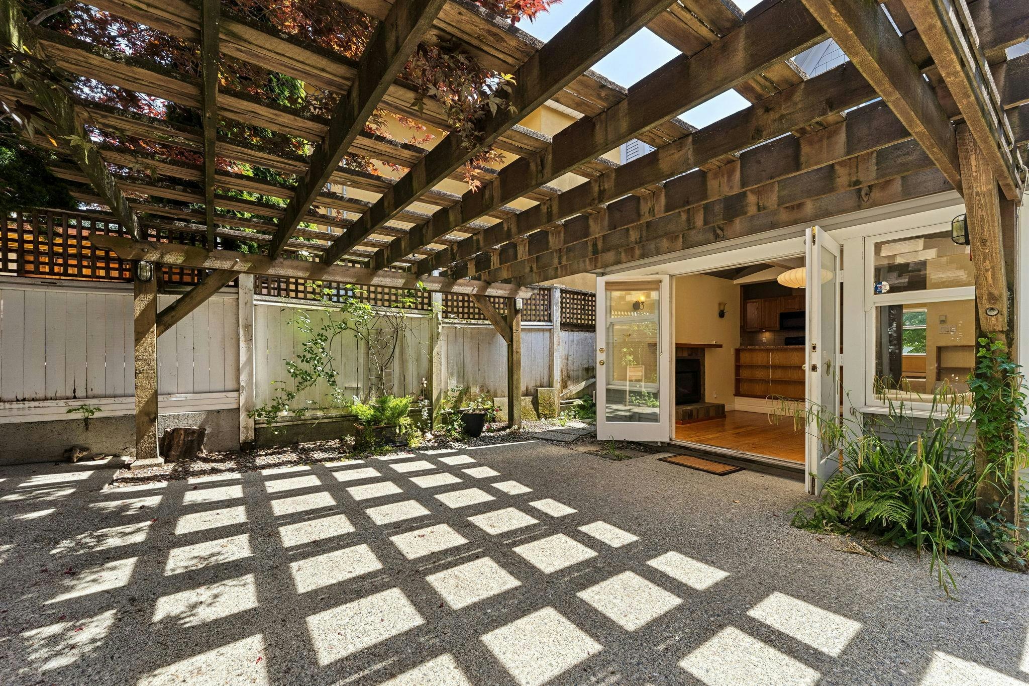 408 E 2nd Street, North Vancouver, BC, V7L 1C8 - 19