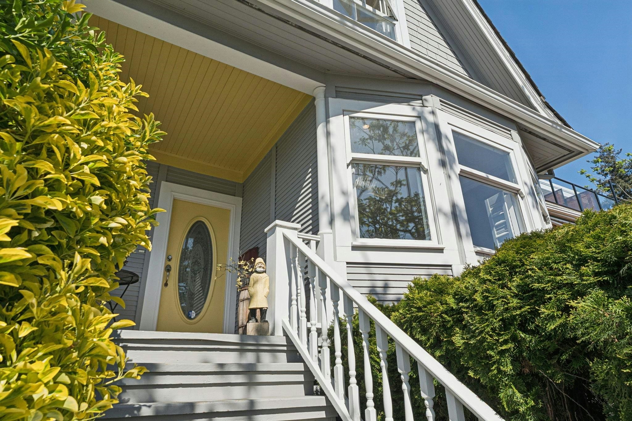 408 E 2nd Street, North Vancouver, BC, V7L 1C8