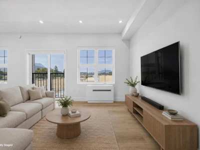 303-46187 Thomas Road - 4