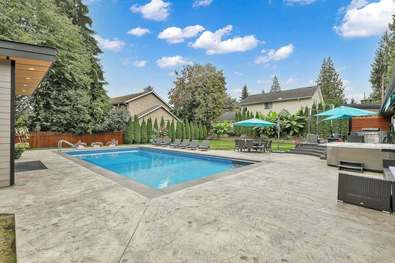 4930 196 Street, Langley, BC, V3A 1A3