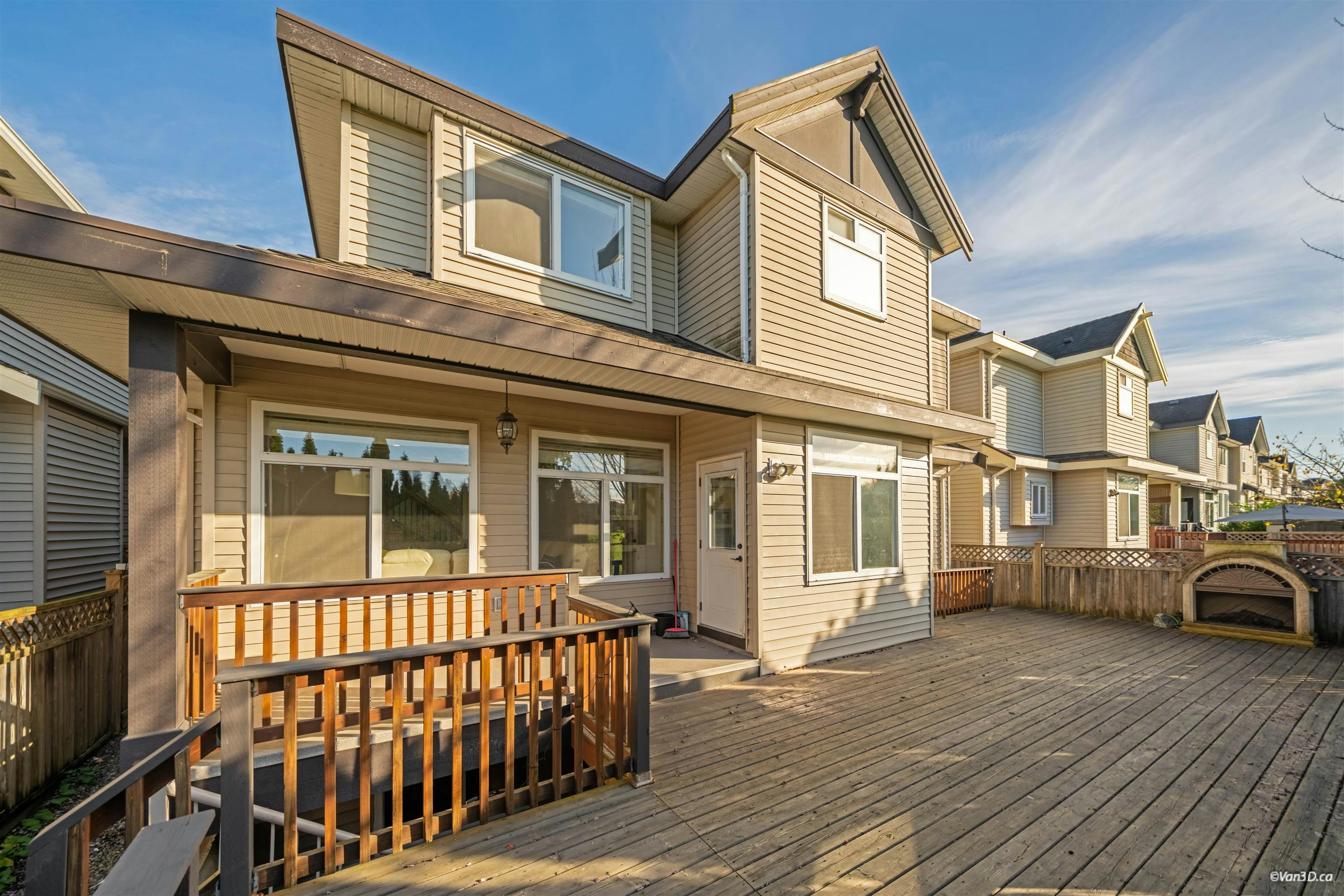 8197 211 Street, Langley, BC, V2Y 0E4 - 35