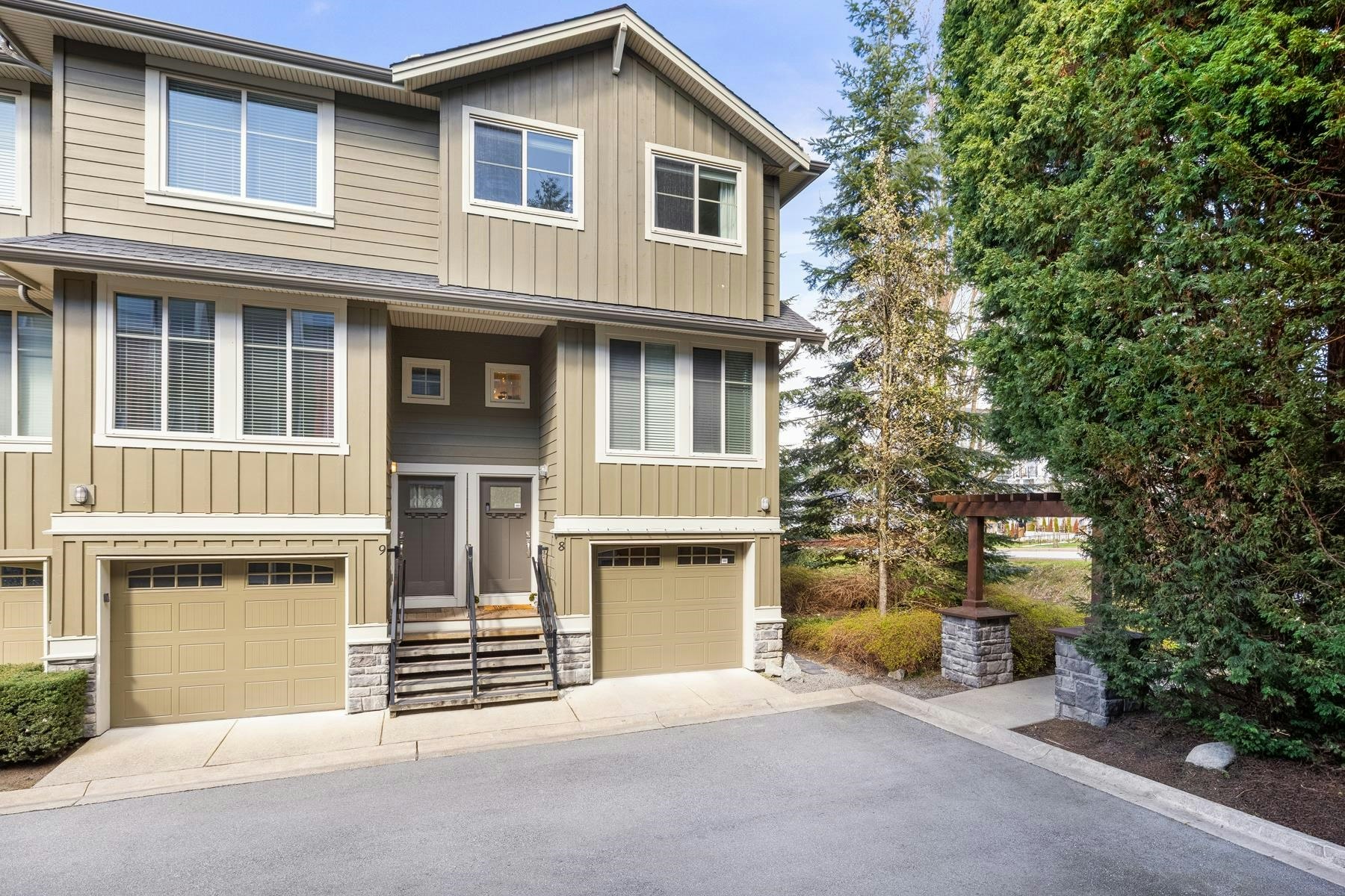 8-3266 147 Street, Surrey, BC, V4P 1Z8
