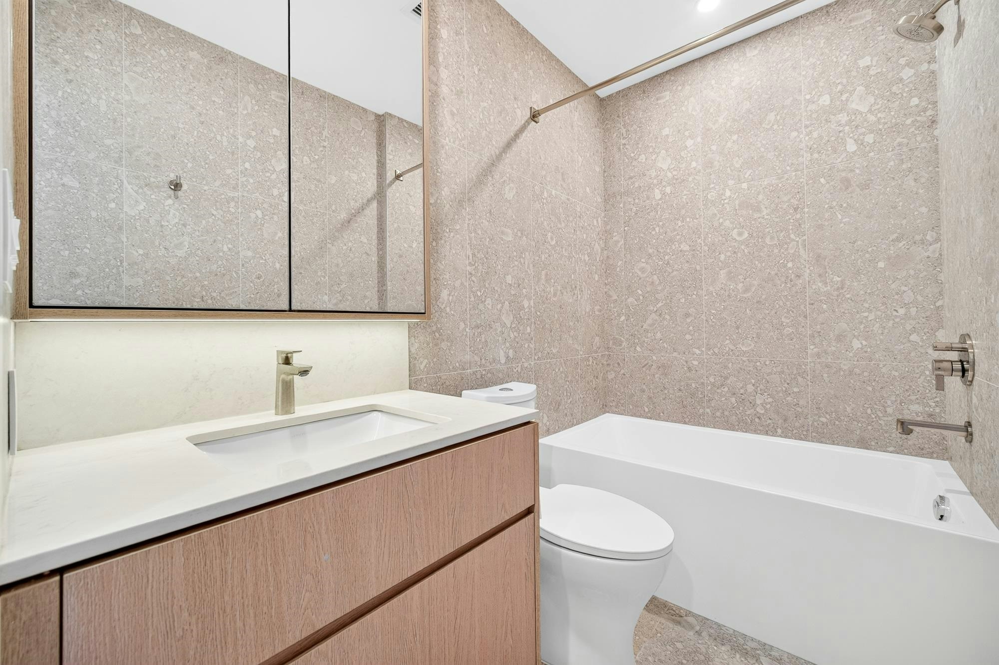116-5212 Cambie Street, Vancouver, BC, V5Z 2Z7 - 8