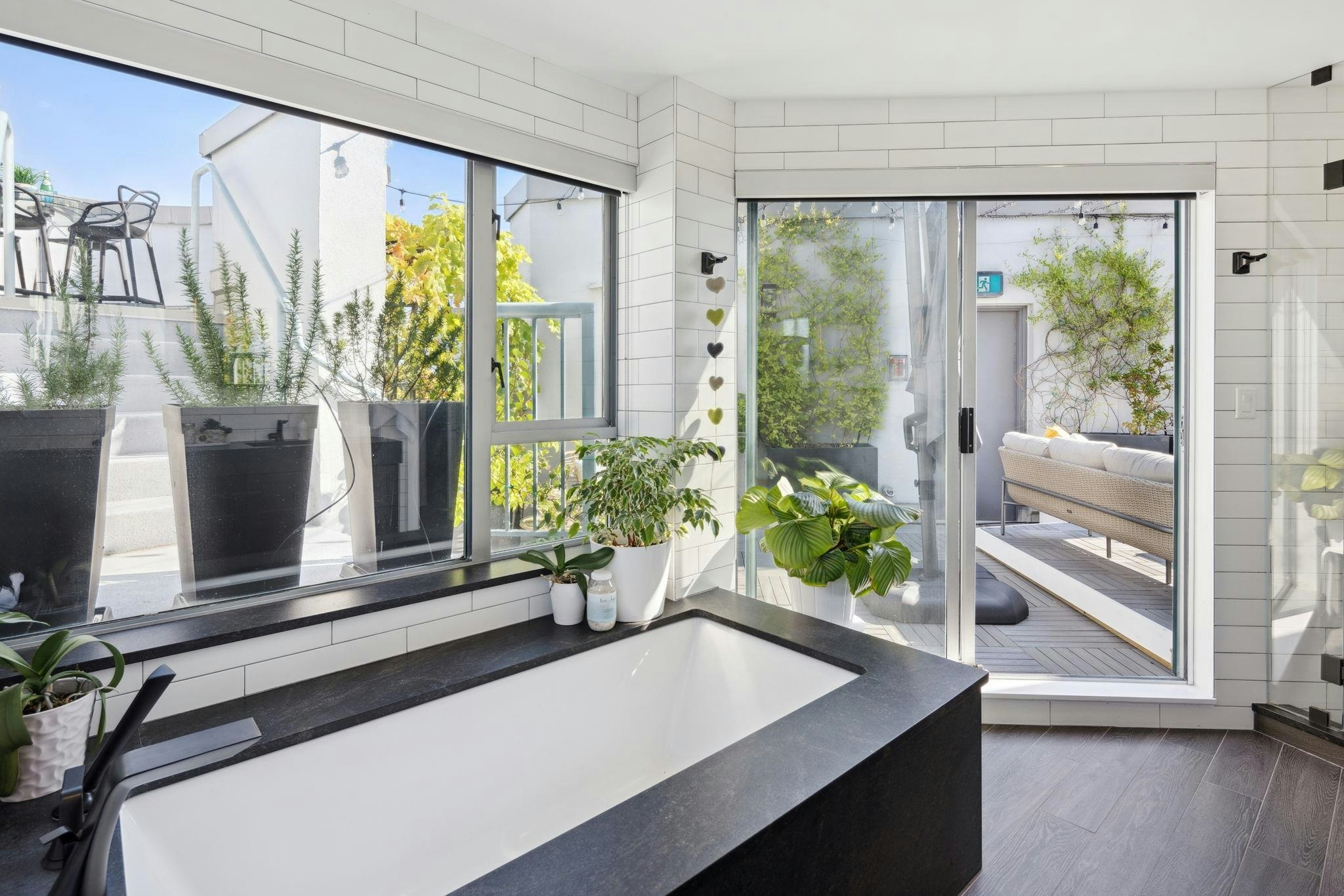 2901-120 W 2nd Street, North Vancouver, BC, V7M 1C3 - 29