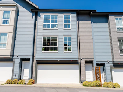 19-8120 200a Street - 2