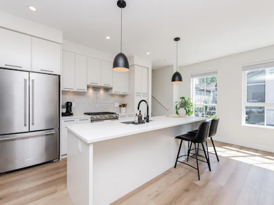 19-8120 200a Street - 4