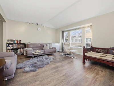 817 Roche Point Drive - 3