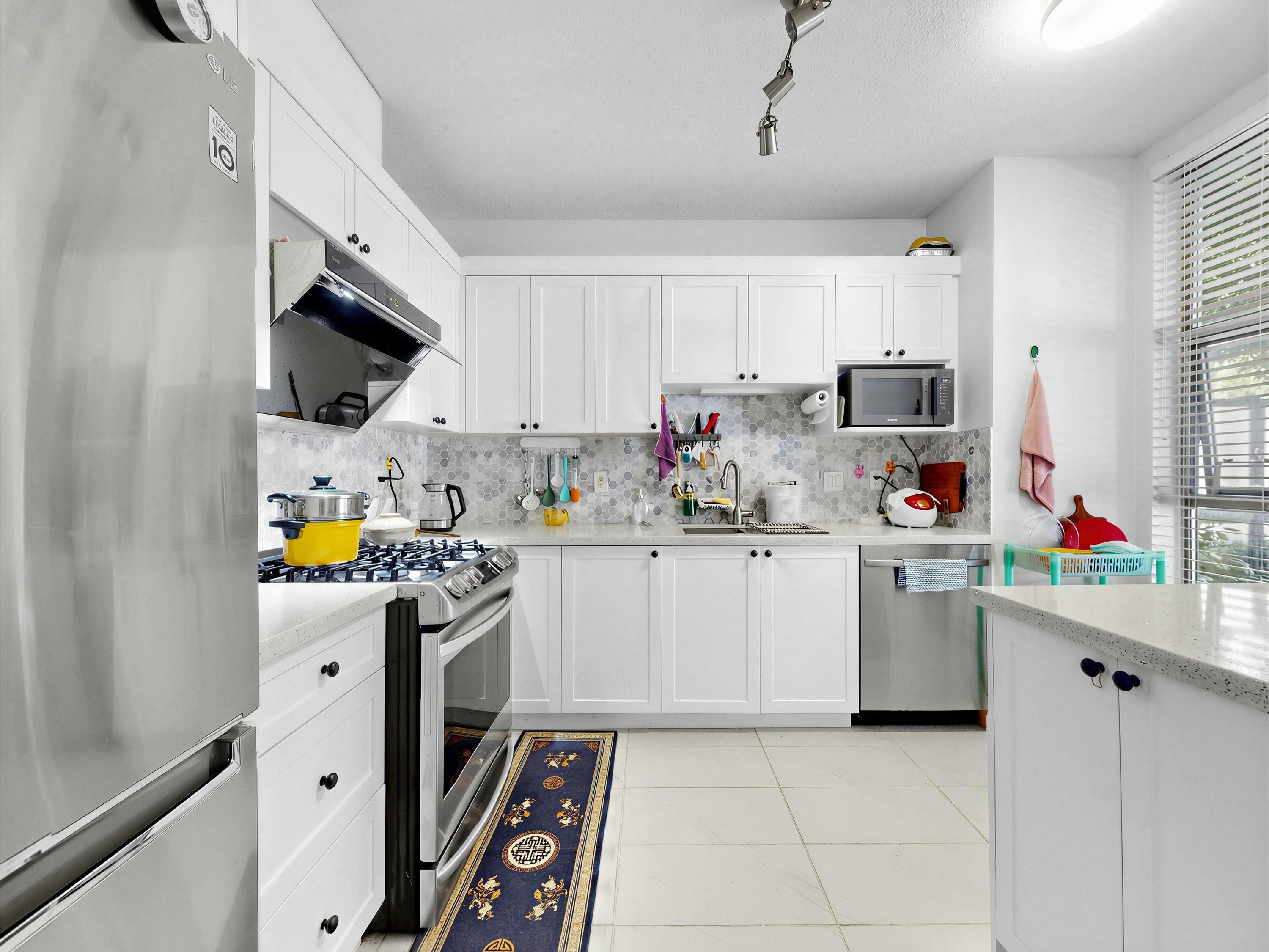 8268 Saba Road - 5
