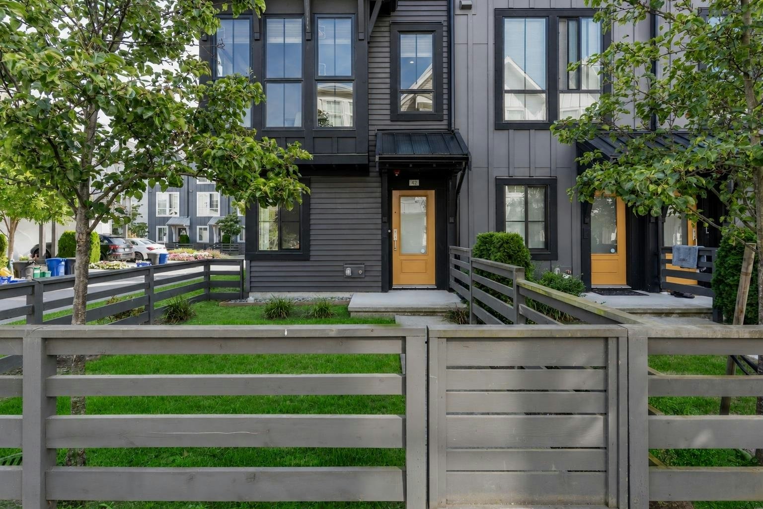 42-4656 Orca Way - 2