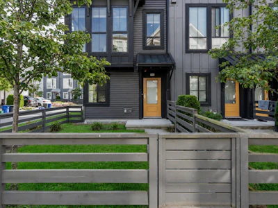 42-4656 Orca Way - 2