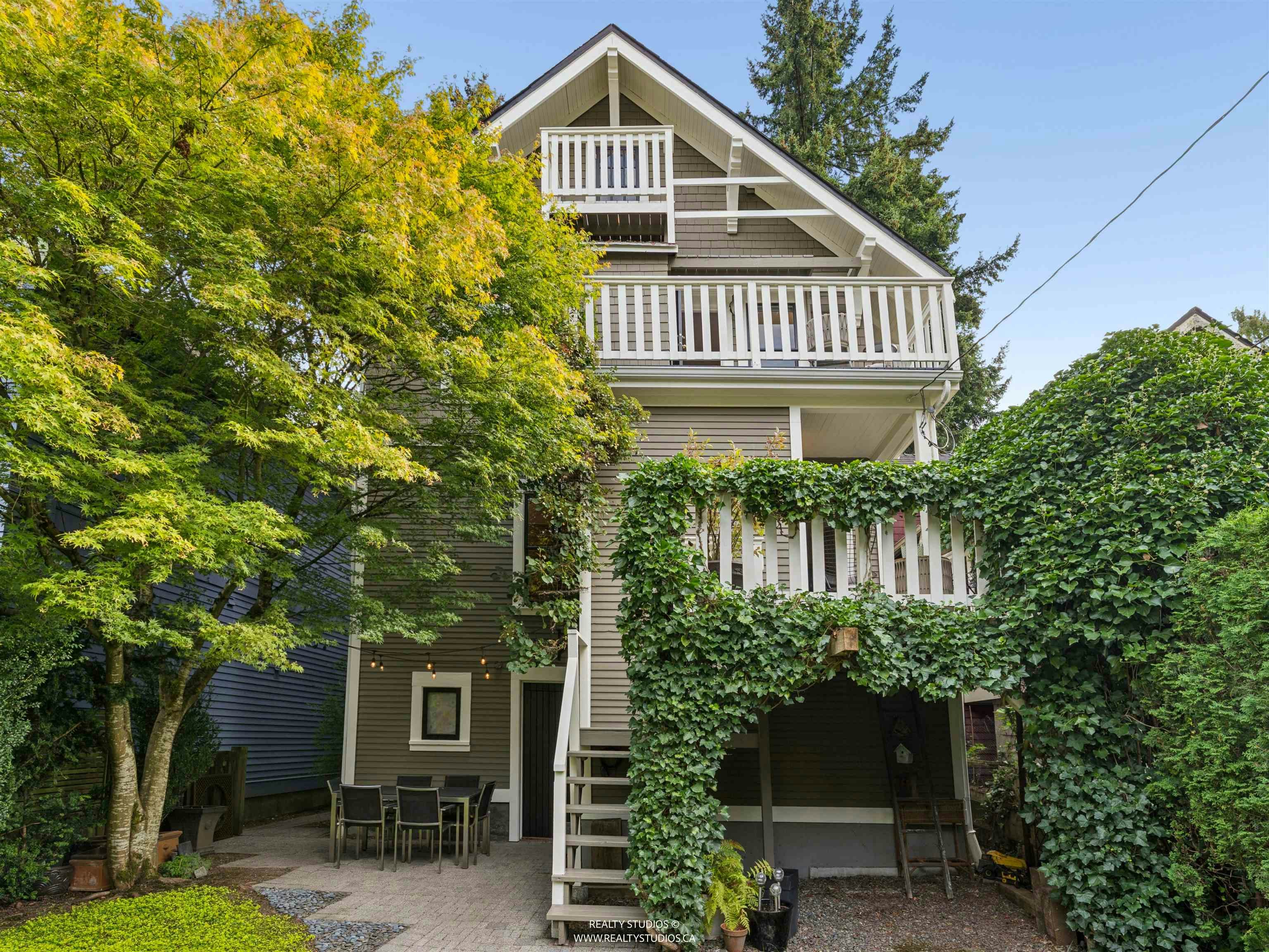 559 W 18th Avenue, Vancouver, BC, V5Z 1V7 - 38