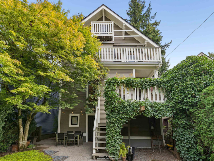 559 W 18th Avenue, Vancouver, BC, V5Z 1V7 - 38