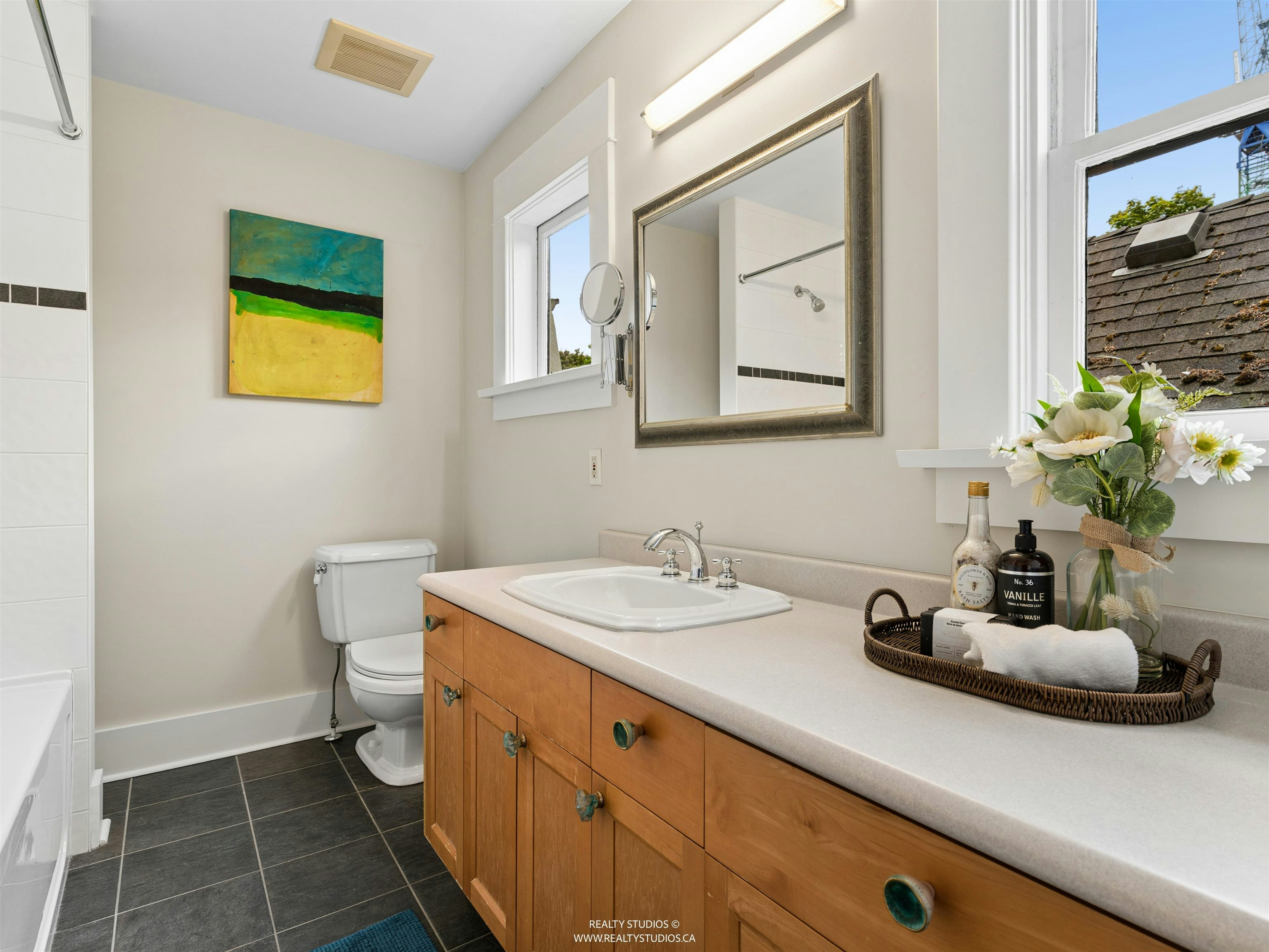 559 W 18th Avenue, Vancouver, BC, V5Z 1V7 - 24