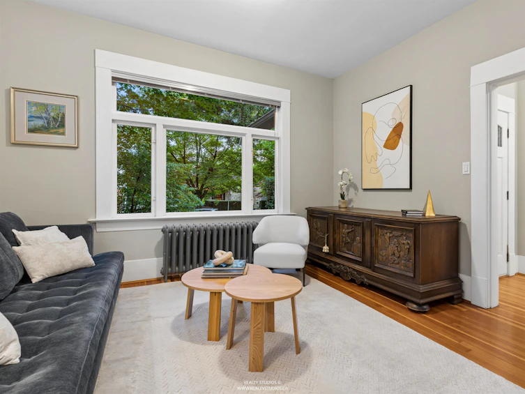 559 W 18th Avenue, Vancouver, BC, V5Z 1V7 - 2