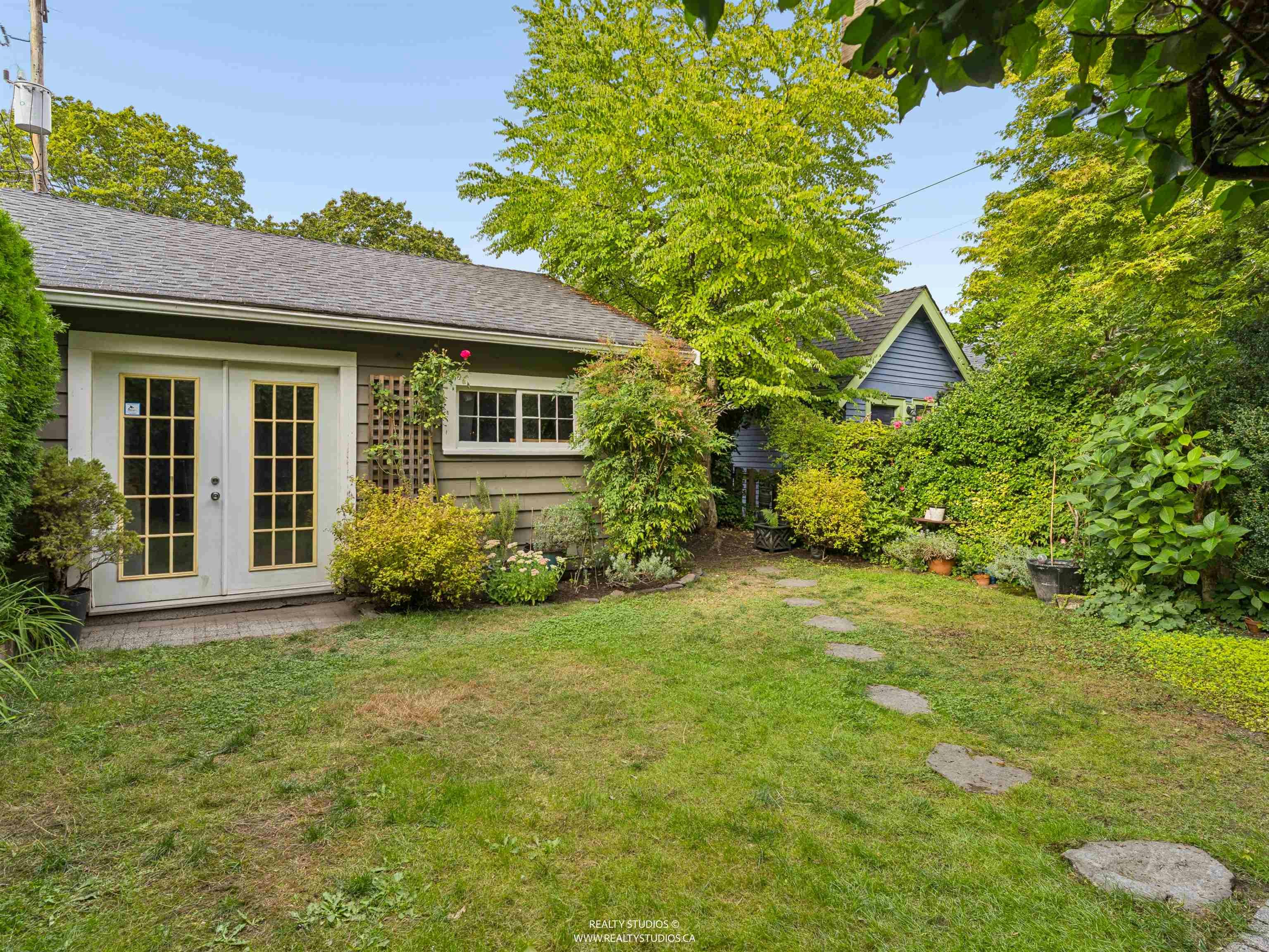 559 W 18th Avenue, Vancouver, BC, V5Z 1V7 - 39