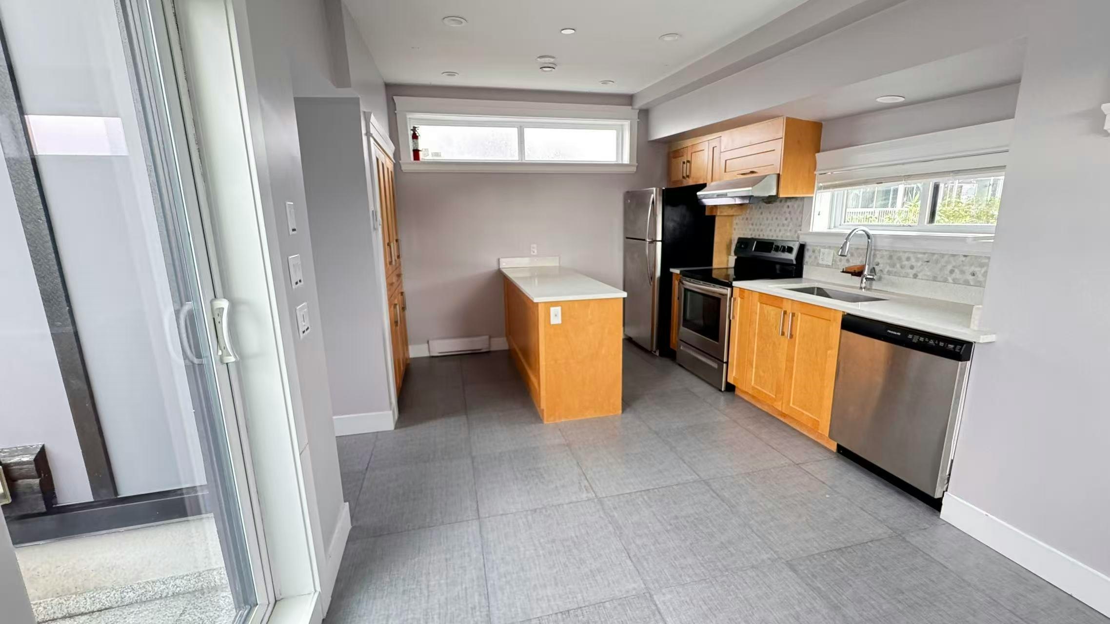 Laneway House-3202 E 5th Avenue, Vancouver, BC, V5M 1P3 - 6