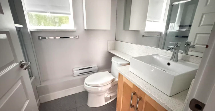 Laneway House-3202 E 5th Avenue, Vancouver, BC, V5M 1P3 - 7