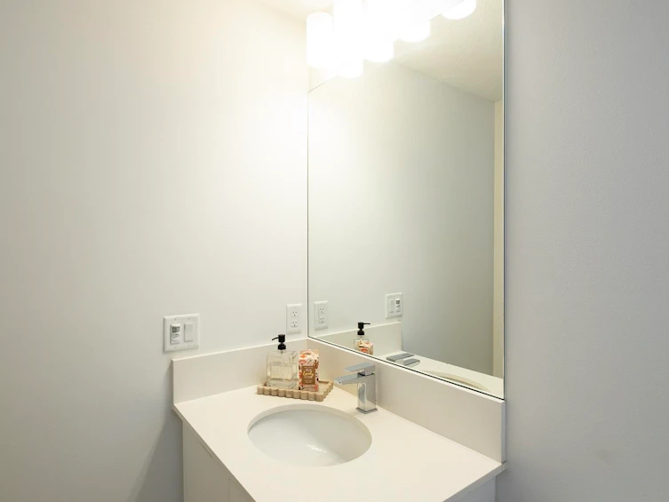 409-719 W 3rd Street, North Vancouver, BC, V7M 0E7 - 30