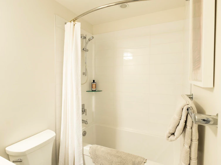 409-719 W 3rd Street, North Vancouver, BC, V7M 0E7 - 29