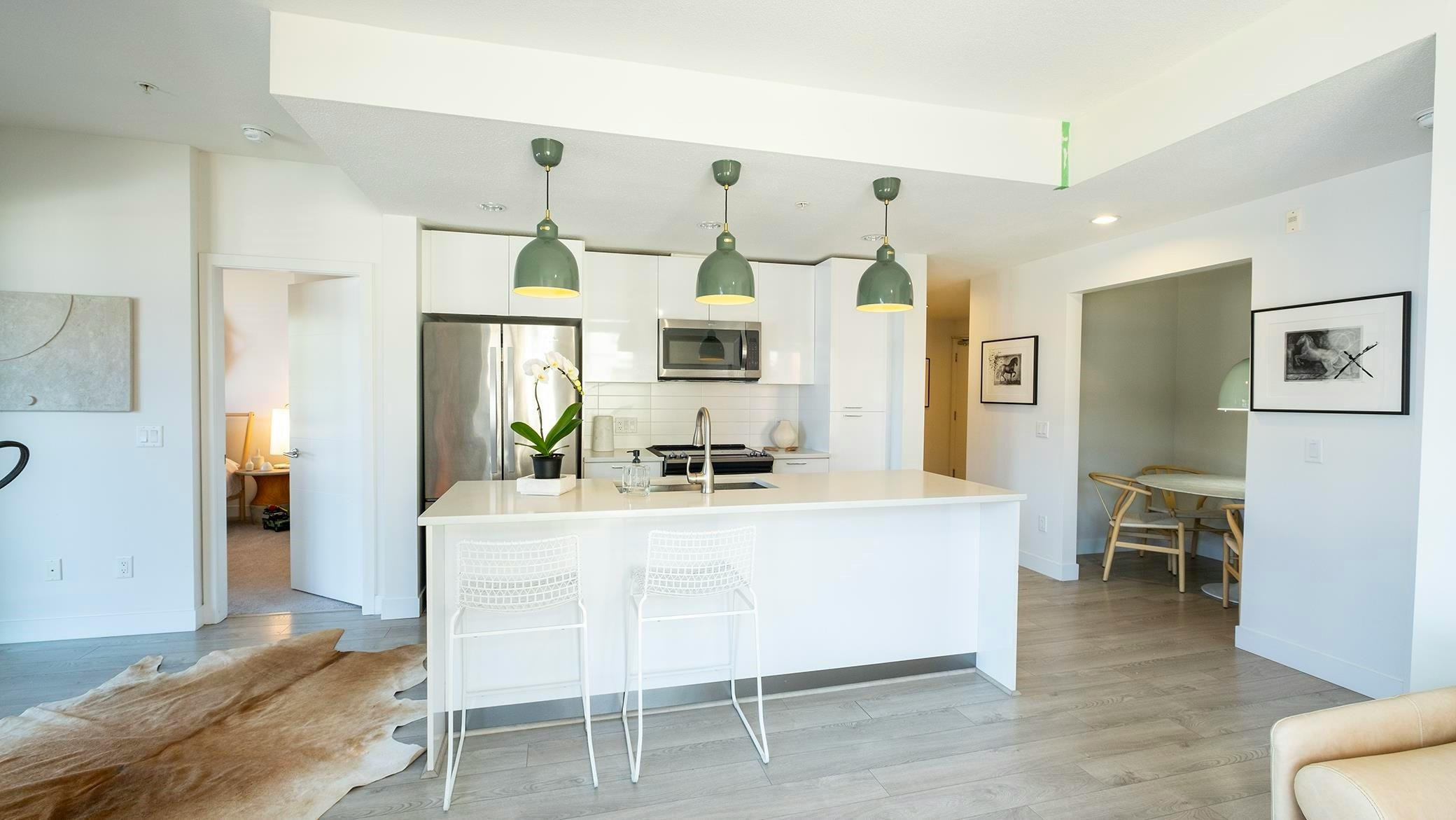 719 W 3rd Street - 4