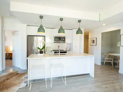 719 W 3rd Street - 4