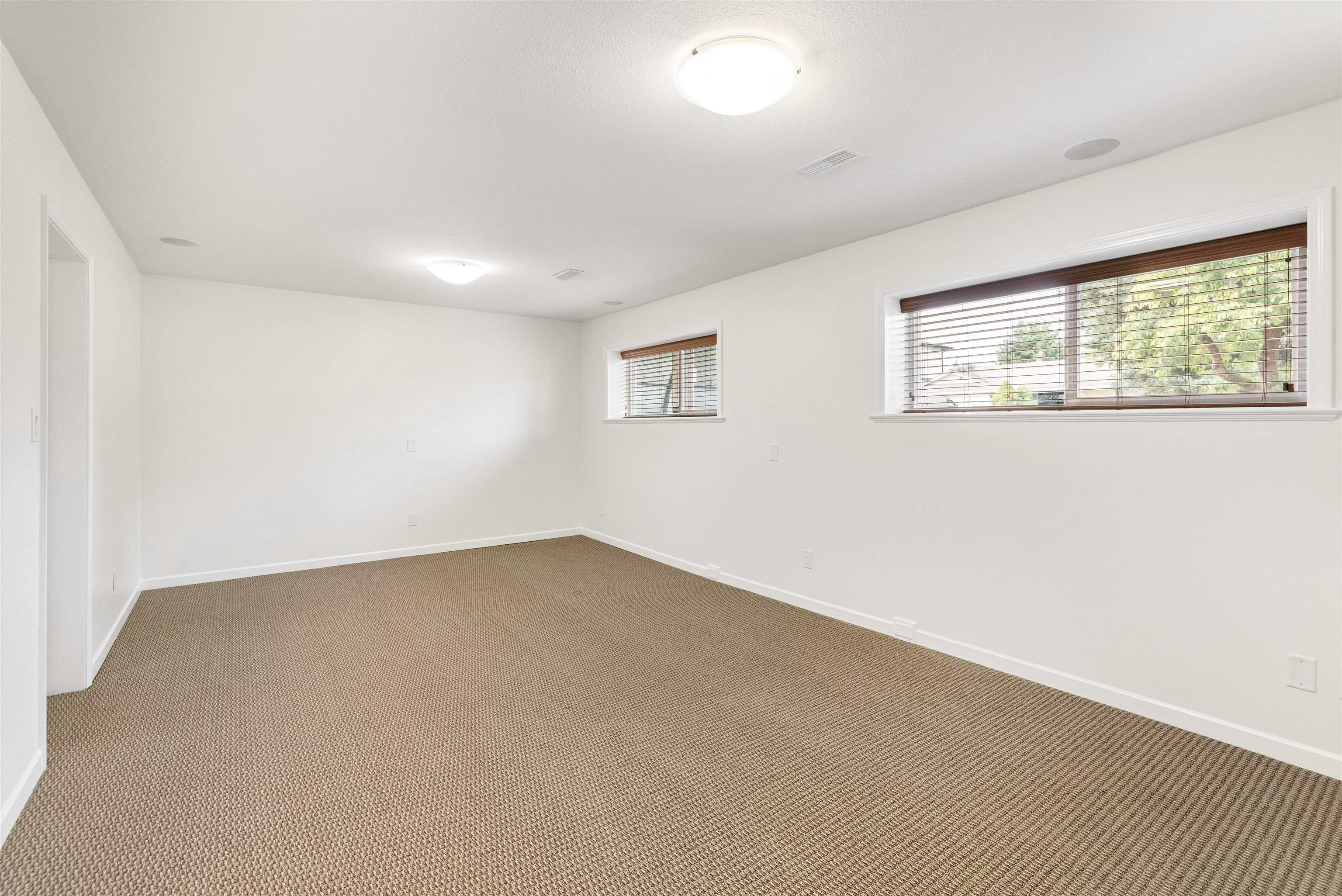 2170 Wildwood Street, Abbotsford, BC, V2S 2Y8 - 17