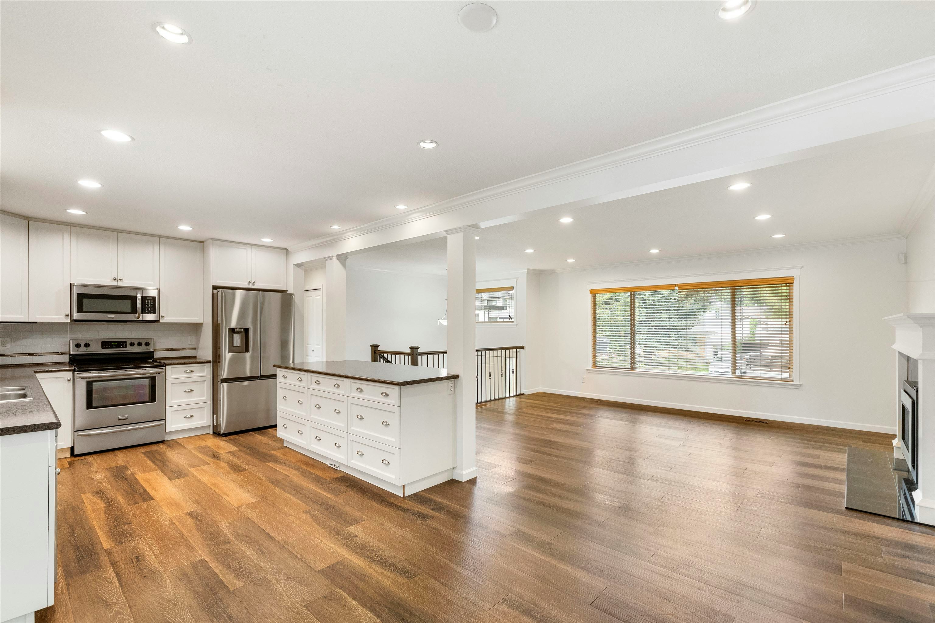 2170 Wildwood Street, Abbotsford, BC, V2S 2Y8 - 8