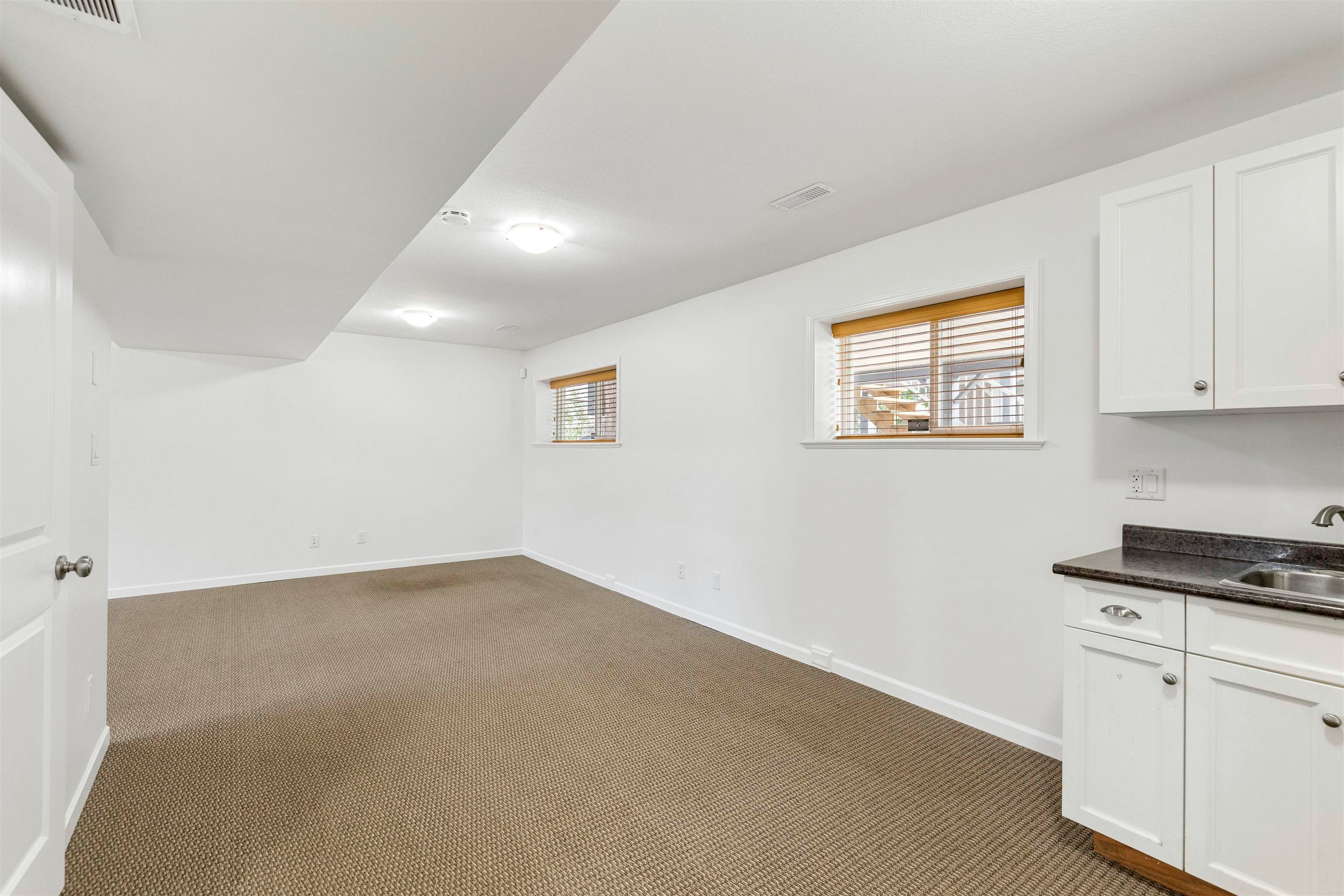 2170 Wildwood Street, Abbotsford, BC, V2S 2Y8 - 18