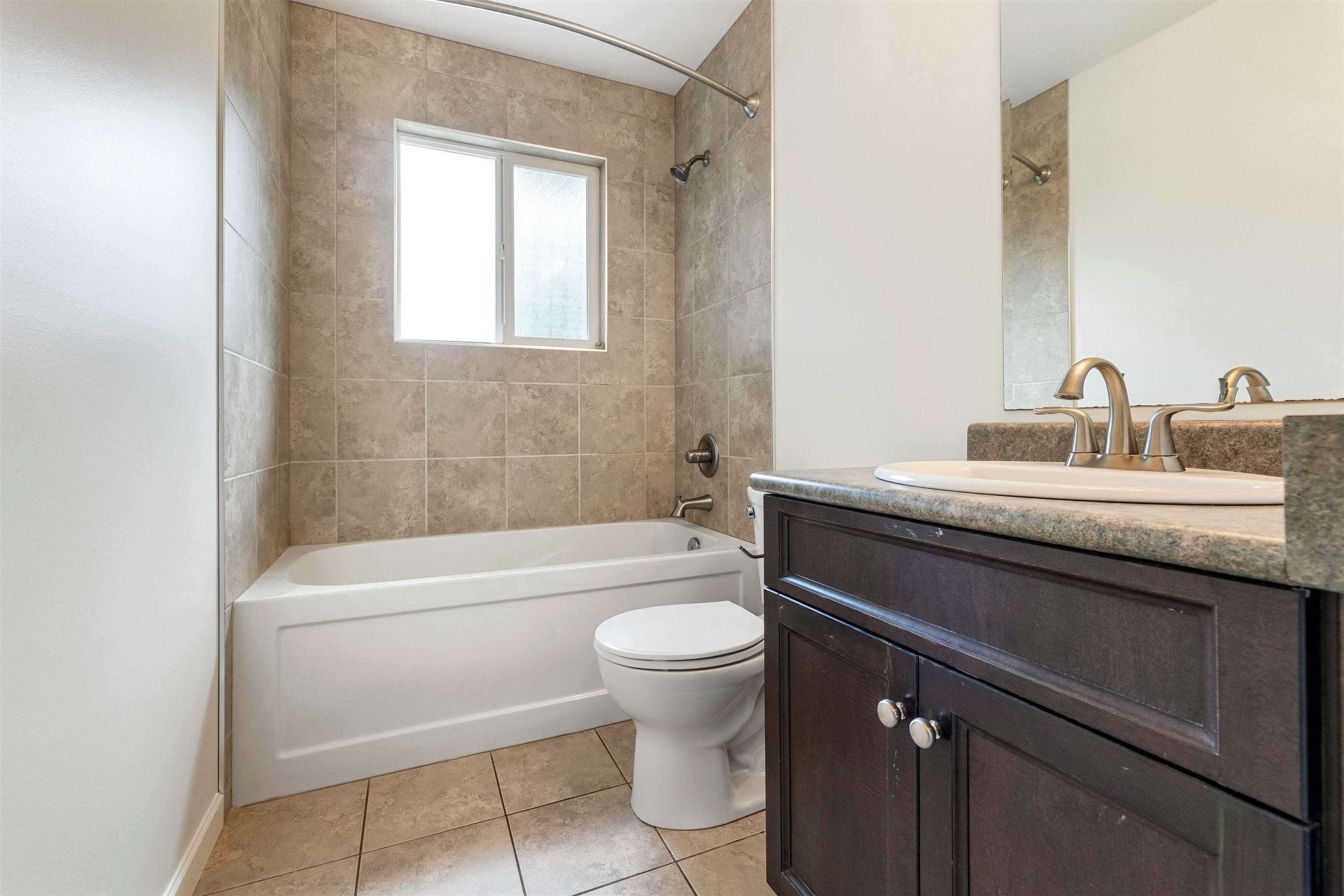 2170 Wildwood Street, Abbotsford, BC, V2S 2Y8 - 13