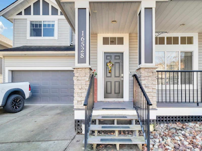 16528 59a Avenue - 3
