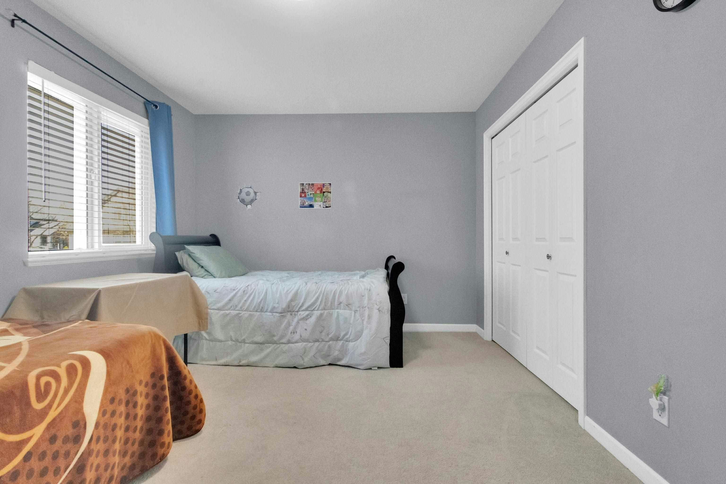 16528 59a Avenue, Surrey, BC, V3S 4N9 - 35