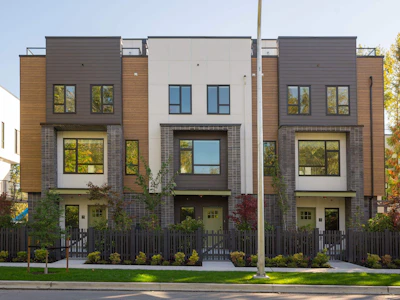 11-7946 204 Street - 2
