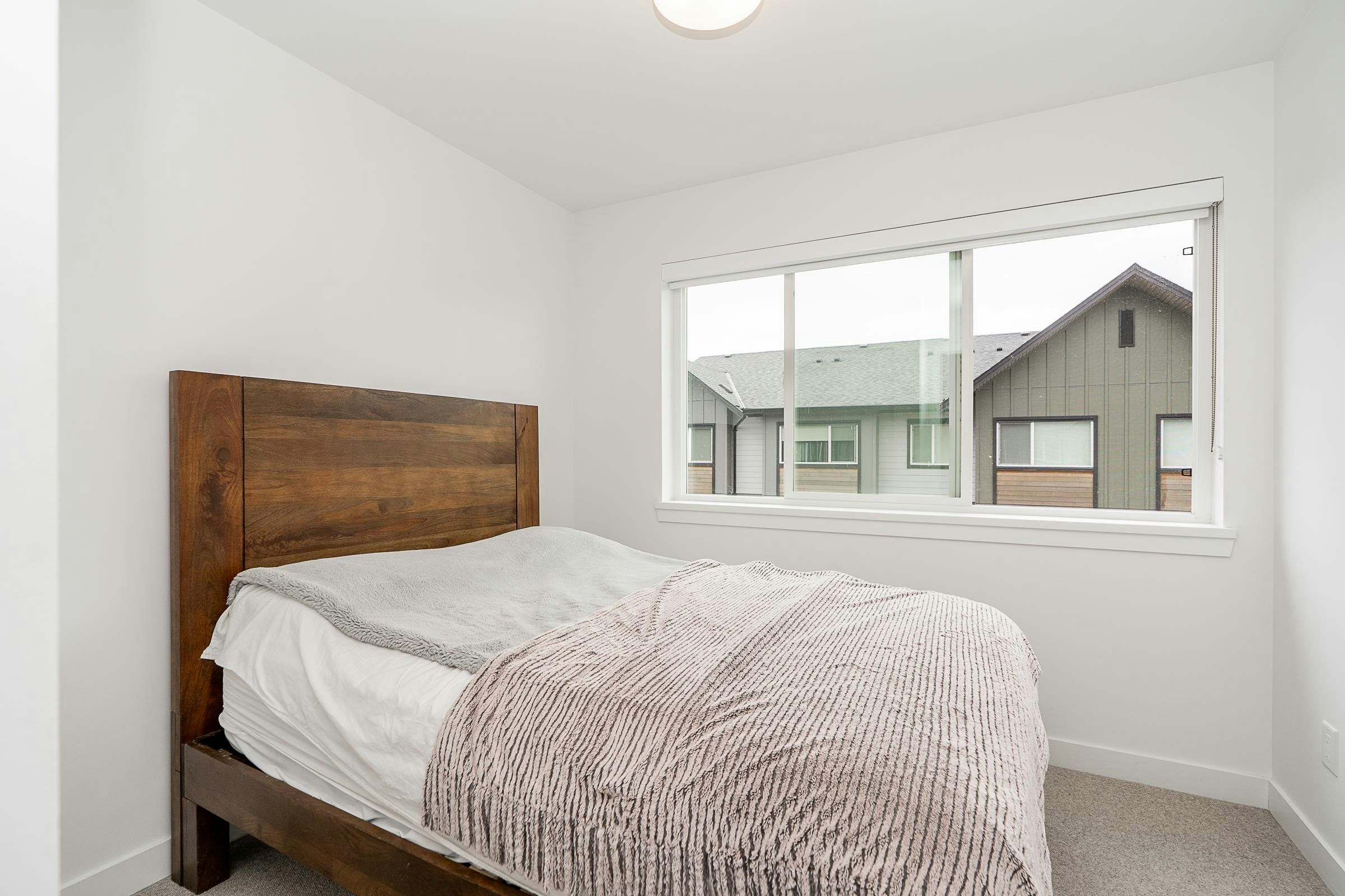 53-4292 Wolf Way - 5