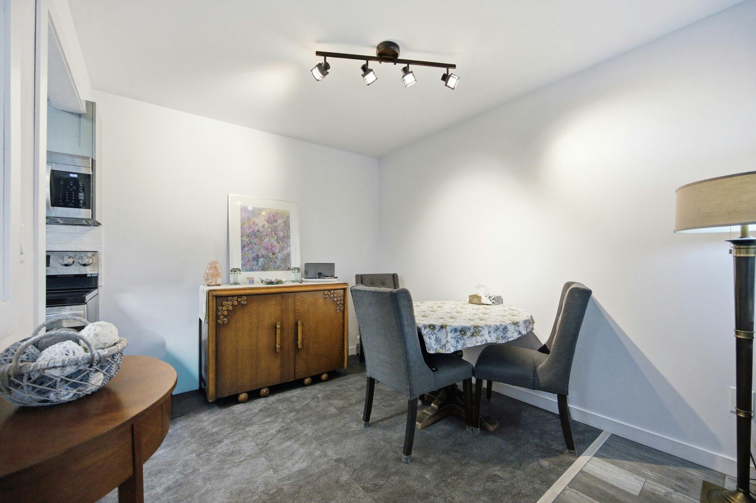 206-1555 Fir Street, Surrey, BC, V4B 4B6 - 8