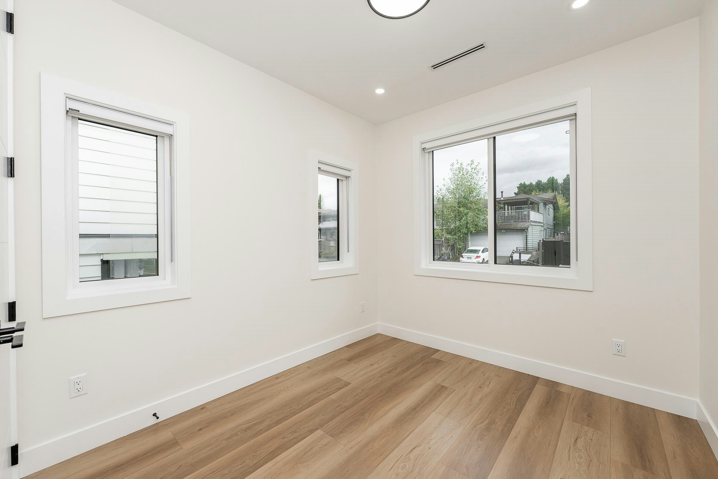 101-1149 Dansey Avenue, Coquitlam, BC, V3K 3H5 - 20
