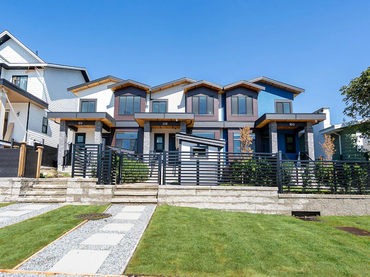 101-1149 Dansey Avenue, Coquitlam, BC, V3K 3H5