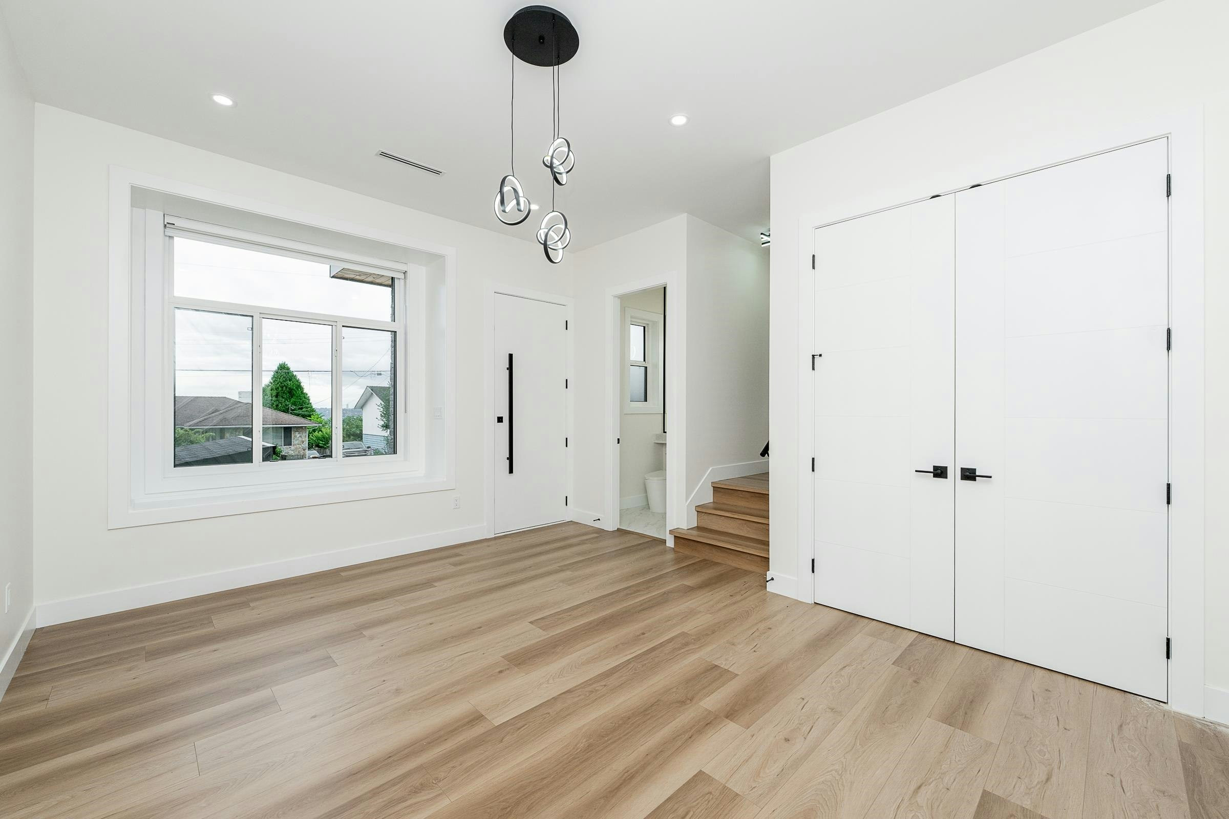 101-1149 Dansey Avenue, Coquitlam, BC, V3K 3H5 - 12