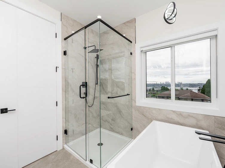 101-1149 Dansey Avenue, Coquitlam, BC, V3K 3H5 - 18