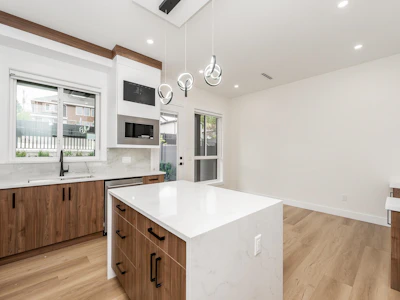 101-1149 Dansey Avenue - 5