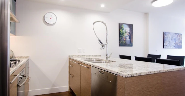 270X-1111 Alberni Street, Vancouver, BC, V6E 4V2 - 2