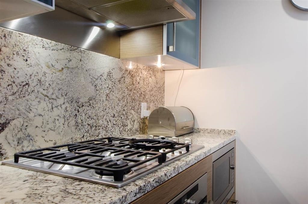 270X-1111 Alberni Street, Vancouver, BC, V6E 4V2 - 9