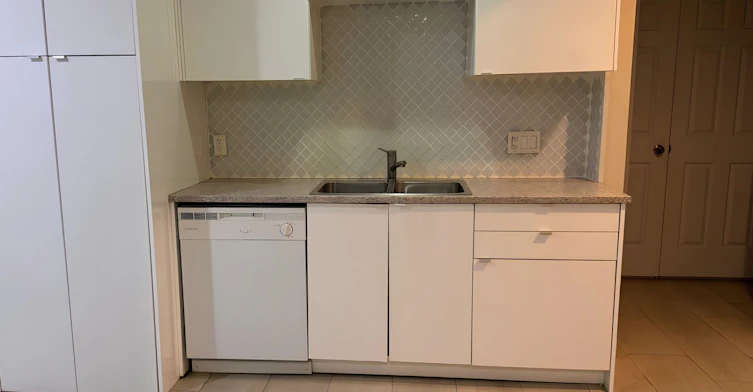 1560 Vinson Creek, West Vancouver, BC, V7S 2Y1 - 4