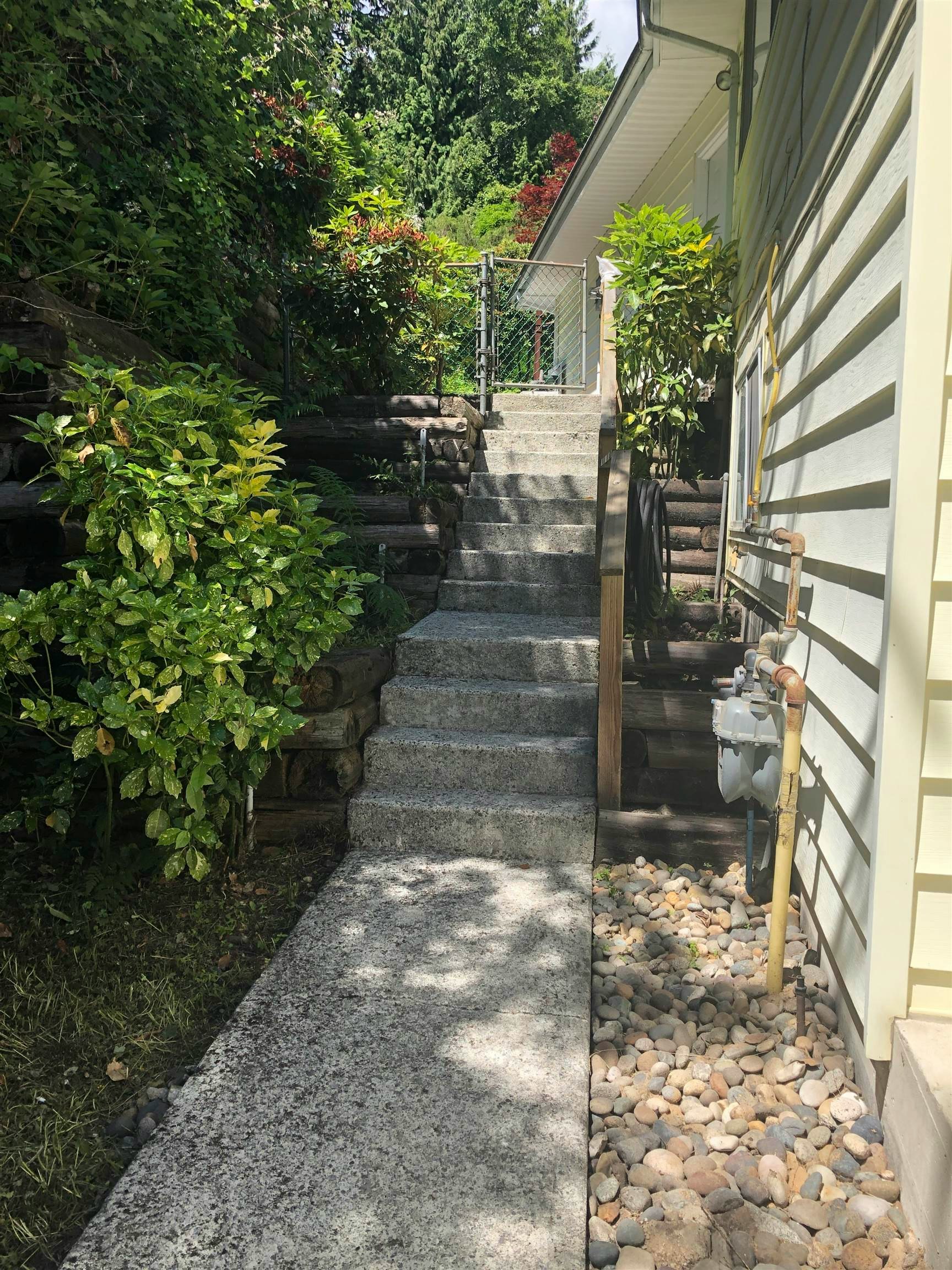 1560 Vinson Creek, West Vancouver, BC, V7S 2Y1 - 27