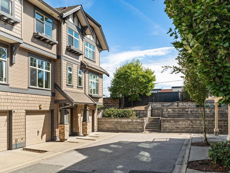 16-31125 Westridge Place, Abbotsford, BC, V2T 0B9 - 2