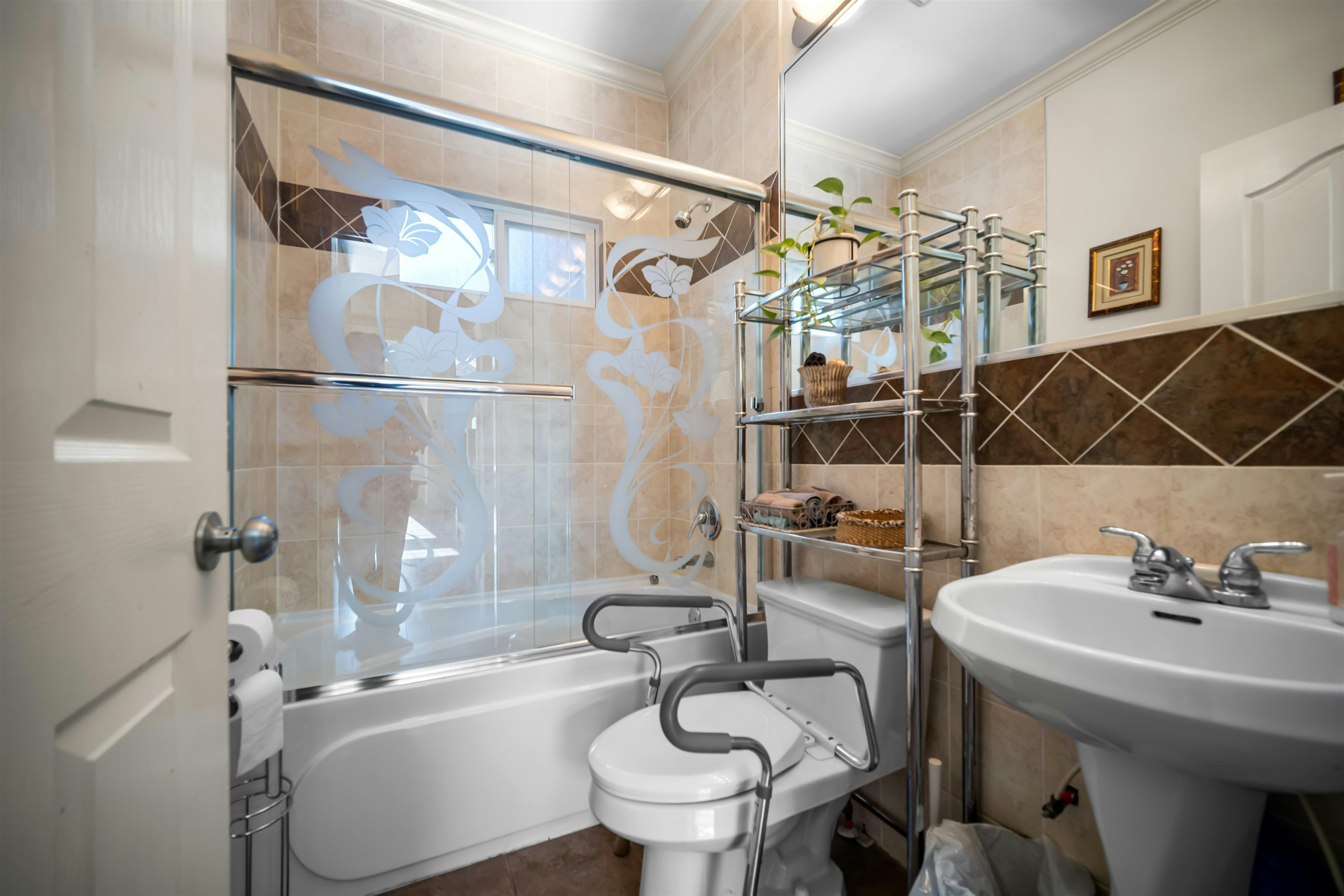 7918 147a Street, Surrey, BC, V3S 2T8 - 15