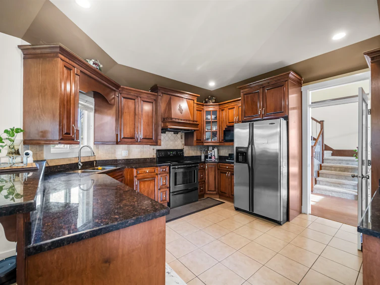 7918 147a Street, Surrey, BC, V3S 2T8 - 9