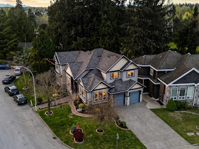 7918 147a Street - 3