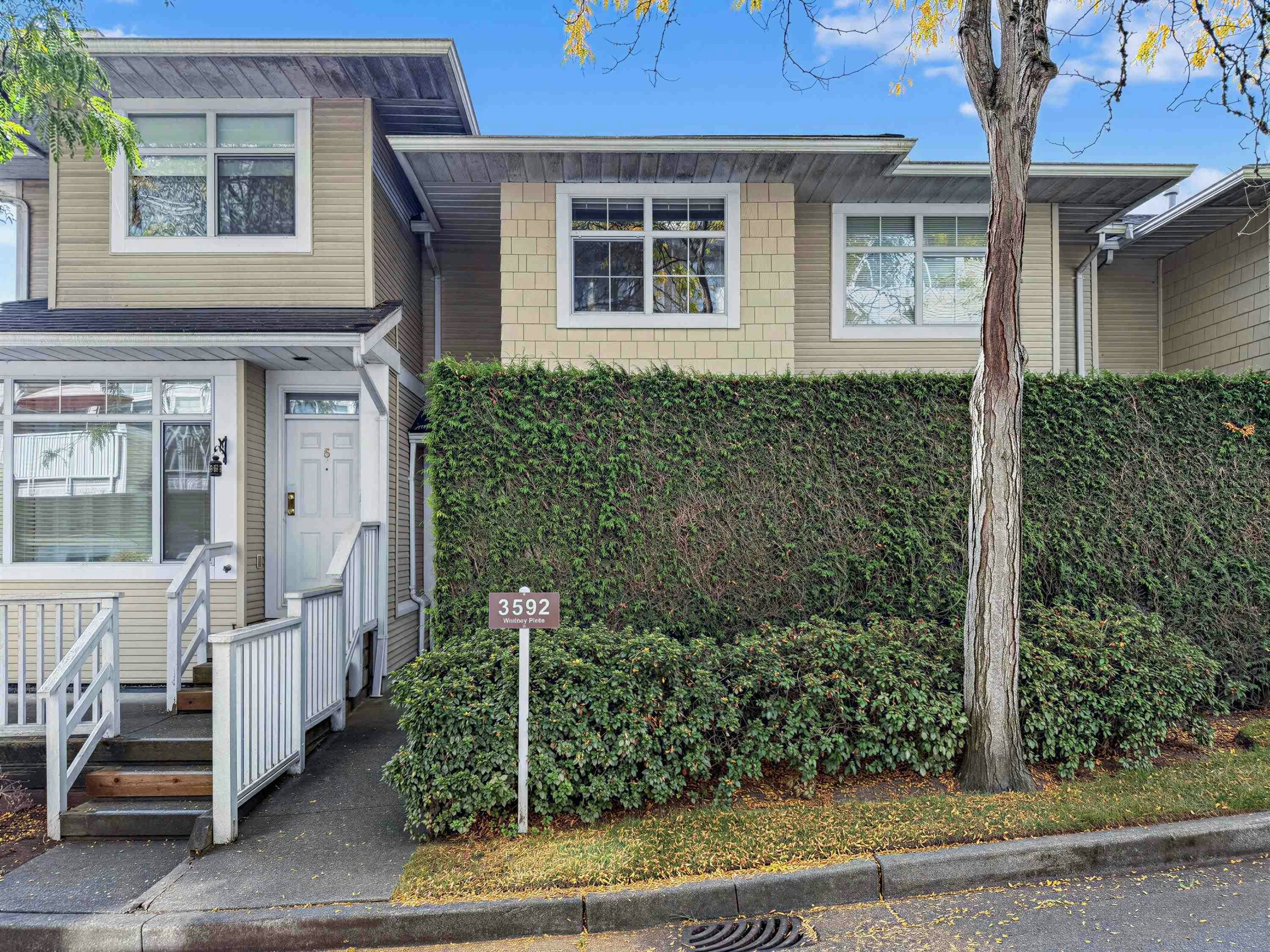 4-3592 Whitney Place, Vancouver, BC, V5S 4T2