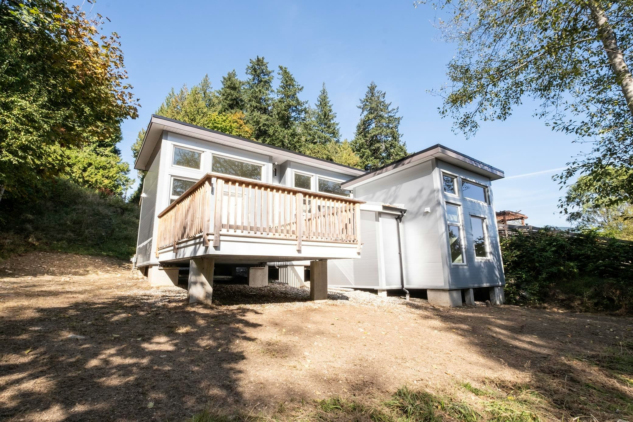 5977 Shoal Way, Sechelt, BC, V7Z 0R1